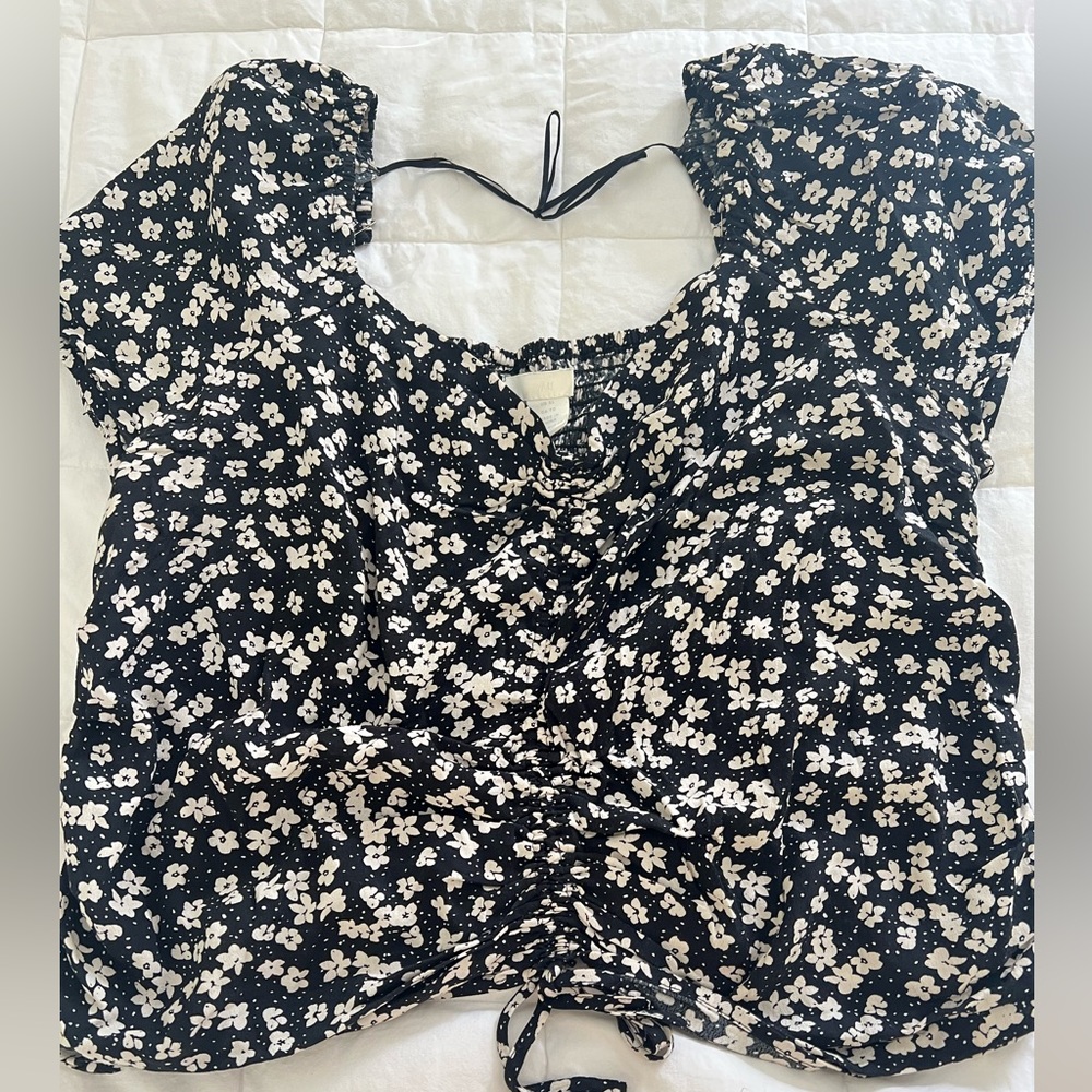 H&M floral top